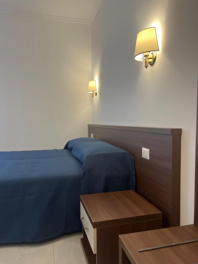 Giovanni Guest House Рим Экстерьер фото