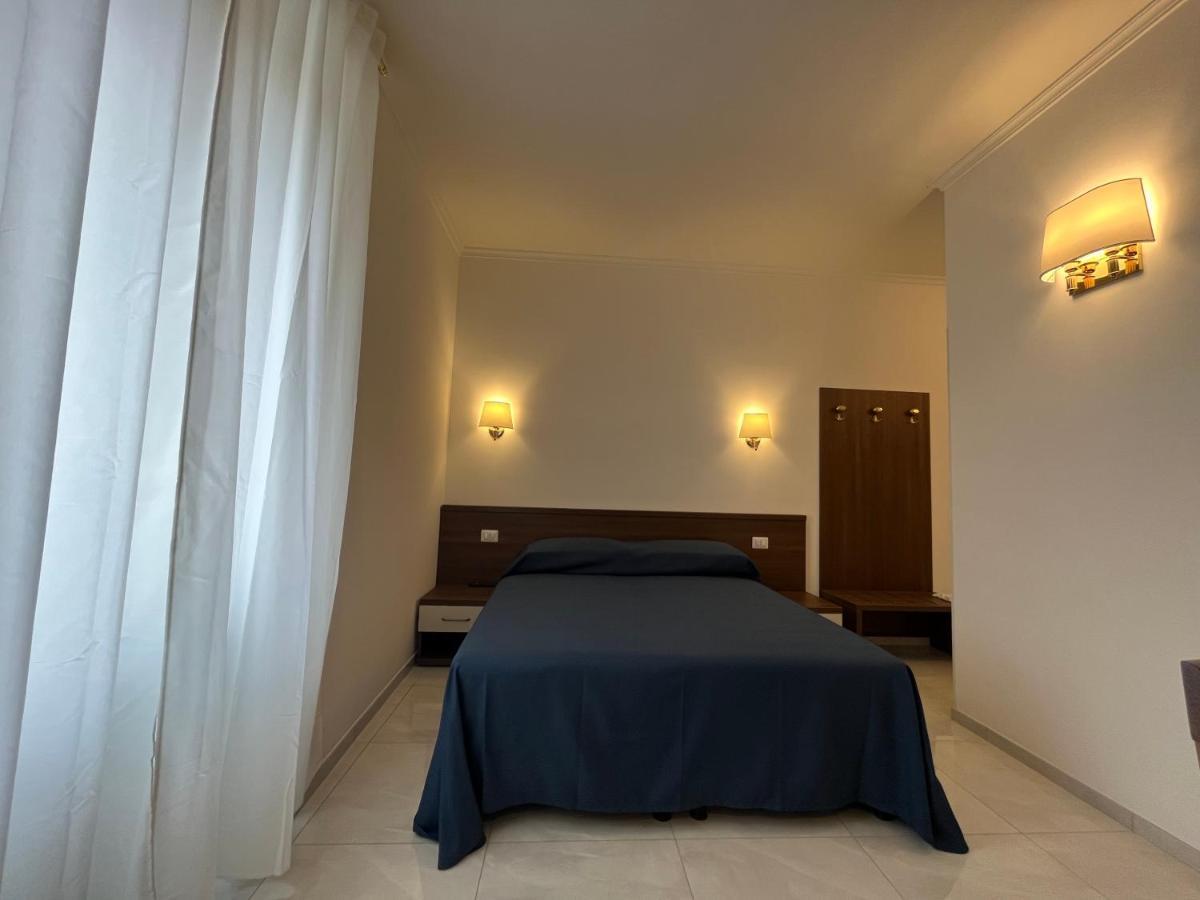 Giovanni Guest House Рим Экстерьер фото